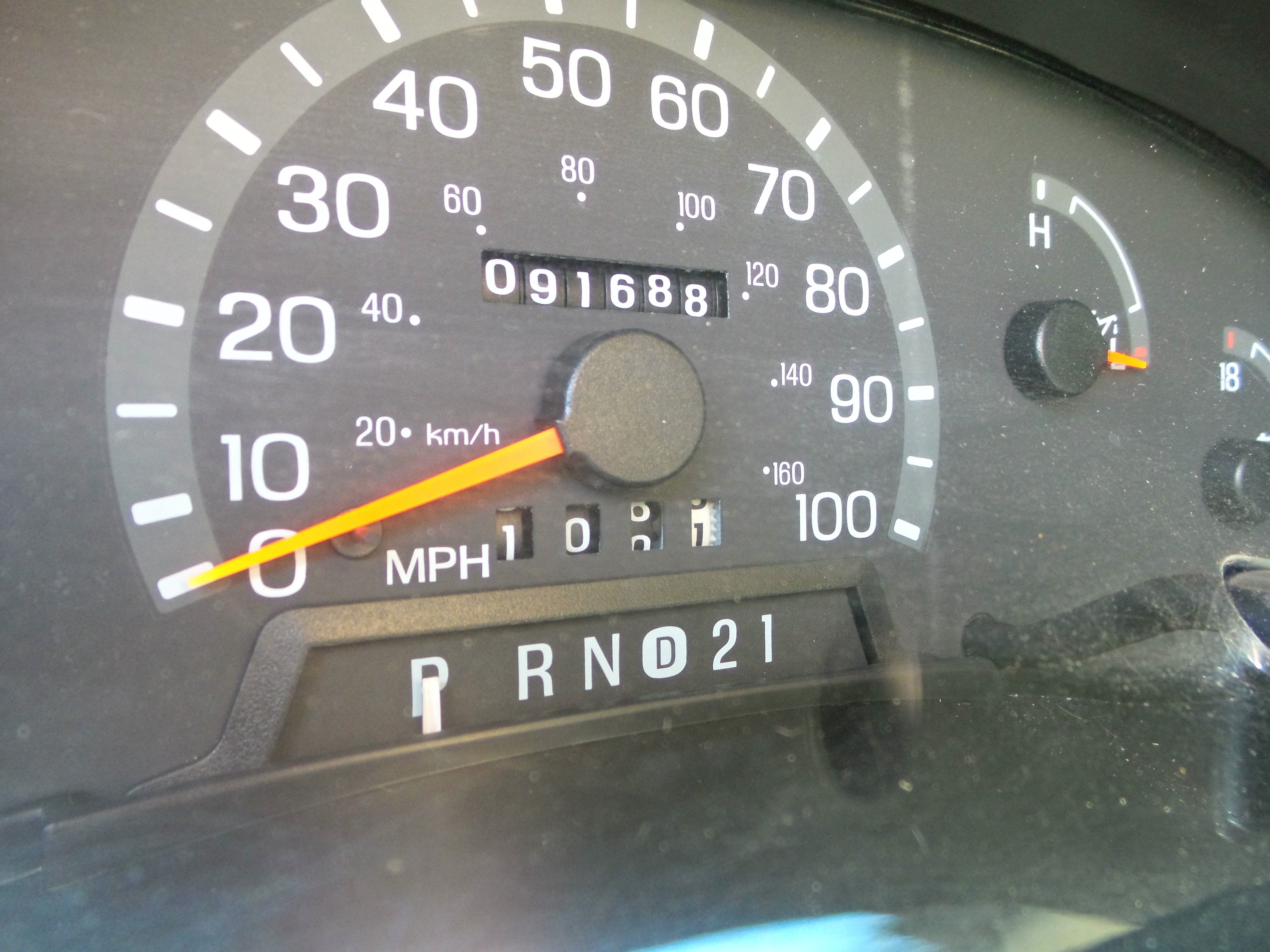 Used 2000 Ford E-150 and Econoline 150 RWD image 13