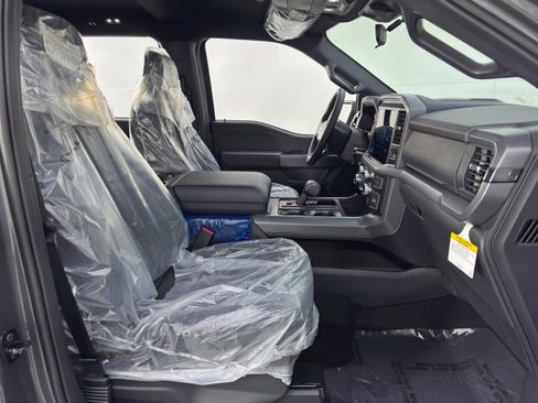 Used 2025 Ford F150 XLT w/ Equipment Group 301A Standard image 15