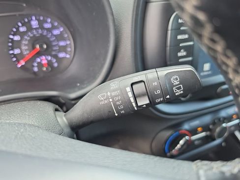 Used 2020 Kia Soul GT-Line w/ GT 2.0L Power Sunroof Package FWD image 22