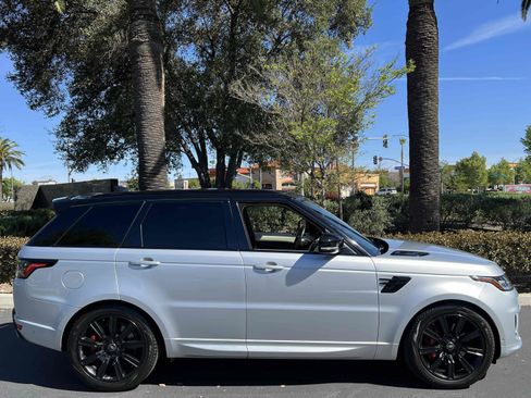 Used 2021 Land Rover Range Rover Sport HSE Dynamic image 18