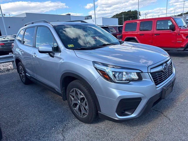 Used 2020 Subaru Forester Premium AWD/4WD image 2