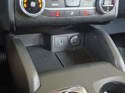 Used 2020 Ford Escape SEL FWD image 20