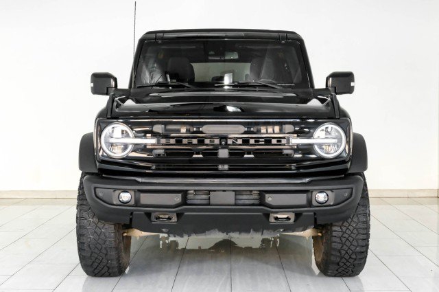 Used 2022 Ford Bronco Outer Banks w/ Sasquatch Package AWD/4WD image 3