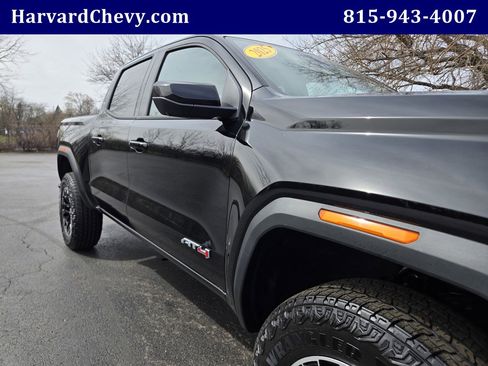 Used 2026 GMC Canyon AT4 w/ Technology Plus Package AWD/4WD image 39