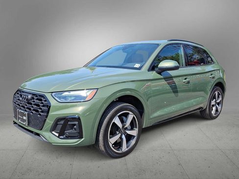 Used 2023 Audi Q5 2.0T Premium Plus w/ Premium Plus Package AWD/4WD image 4