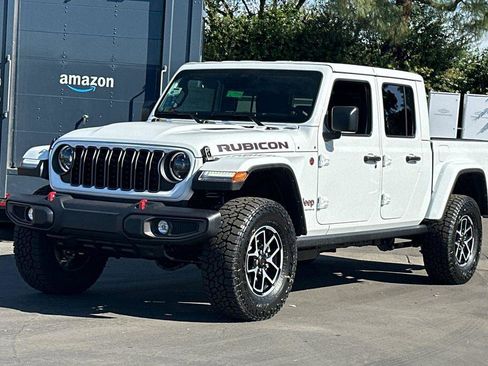 New 2026 Jeep Gladiator Rubicon image 8