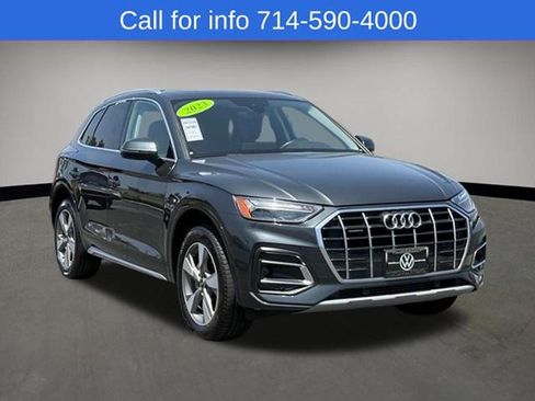 Used 2023 Audi Q5 2.0T Premium w/ Convenience Package AWD/4WD image 1