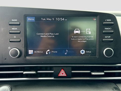 Used 2023 Hyundai Elantra SEL FWD image 16