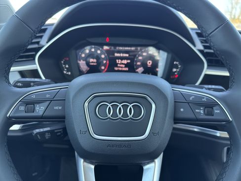 Used 2025 Audi Q3 2.0T Premium w/ Convenience Package image 10