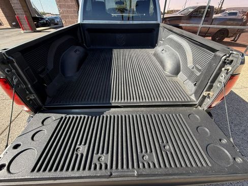 Used 2012 RAM 1500 Express RWD image 31