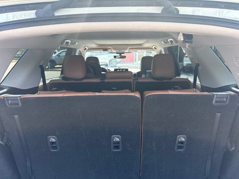 Certified 2024 Nissan Pathfinder Platinum w/ Cargo Package AWD/4WD image 6
