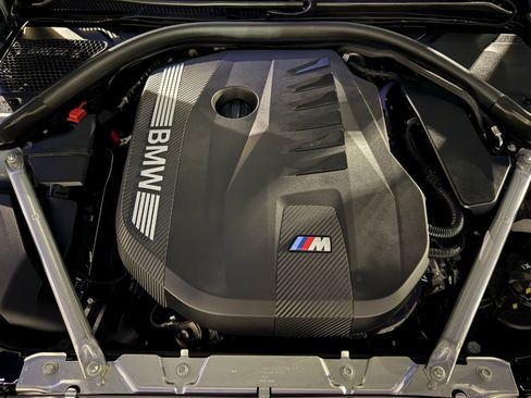 Used 2025 BMW M440i Coupe w/ Premium Package image 32