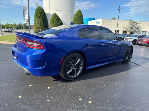 Used 2020 Dodge Charger GT w/ Performance Handling Group RWD image 6