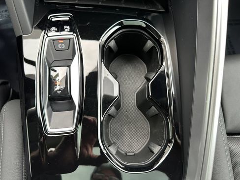 Certified 2025 Audi Q5 Premium Plus w/ Premium Plus AWD/4WD image 21