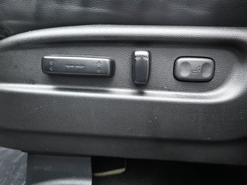 Used 2023 Honda Passport EX-L image 11
