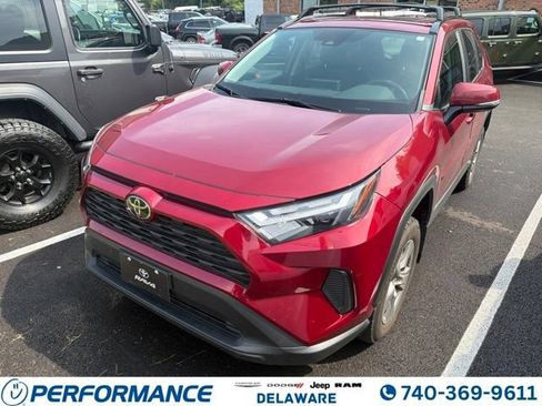 Used 2022 Toyota RAV4 XLE w/ Convenience Package AWD/4WD image 1