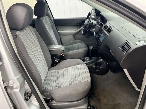 Used 2007 Ford Focus S image 20