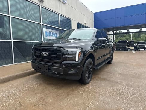 Used 2025 Ford F150 Lariat w/ Equipment Group 501A Mid AWD/4WD image 3