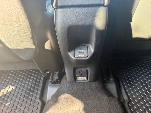 Used 2020 Jeep Renegade Altitude AWD/4WD image 51