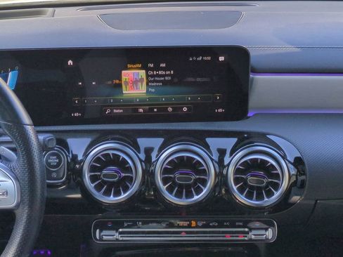 Used 2022 Mercedes-Benz CLA 35 AMG CLA 35 AMG image 17