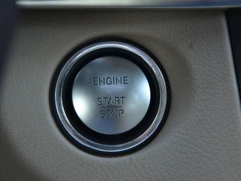 Used 2015 Mercedes-Benz E 350 Sedan image 23