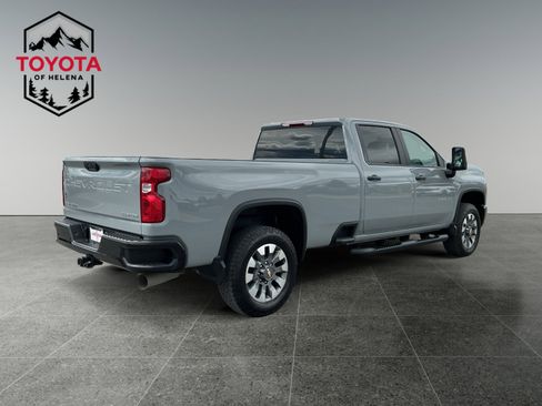 Used 2024 Chevrolet Silverado 2500 Custom w/ Custom Value Package AWD/4WD image 5