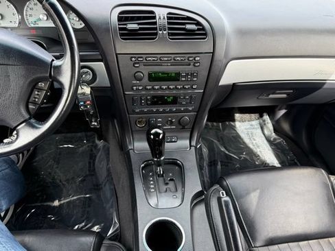 Used 2005 Ford Thunderbird RWD image 23