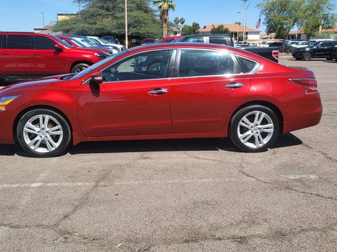 Used 2015 Nissan Altima 3.5 SL FWD image 5