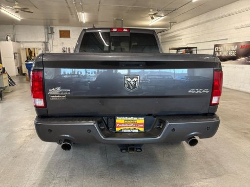 Used 2017 RAM 1500 Big Horn AWD/4WD image 3
