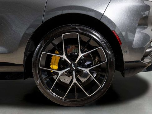 New 2026 Aston Martin DBX 707 image 11