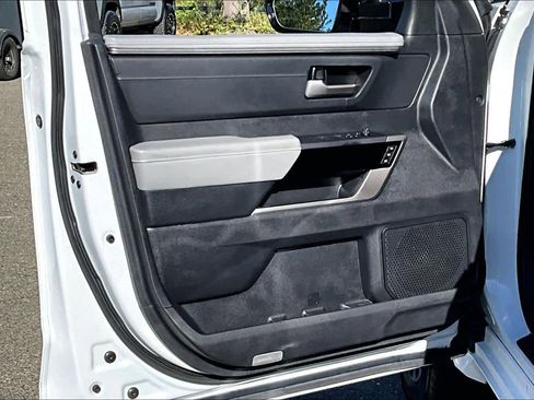 Used 2022 Toyota Tundra Limited image 21