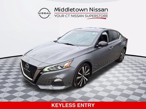 Used 2019 Nissan Altima 2.5 SR w/ SR Premium Package AWD/4WD image 8