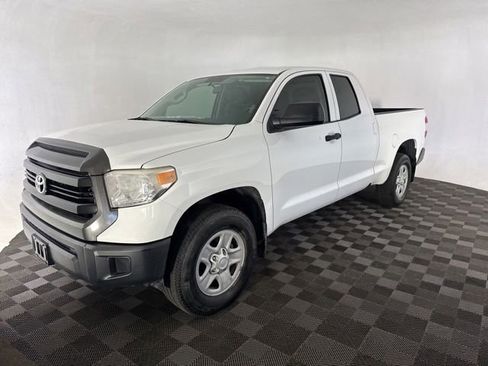 Used 2015 Toyota Tundra SR AWD/4WD image 3