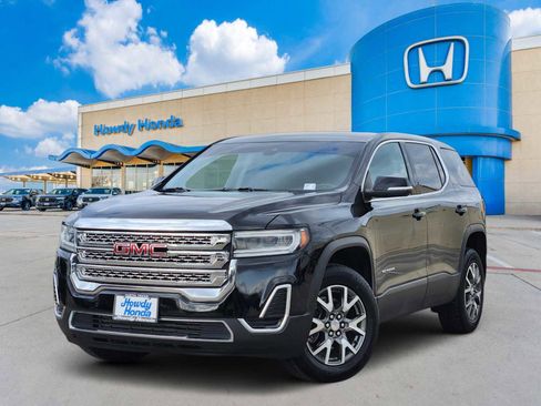 Used 2023 GMC Acadia SLE image 1