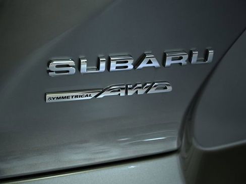 Used 2025 Subaru Solterra Premium w/ Premium Package image 11