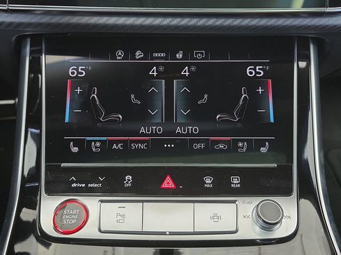 New 2026 Audi RS Q8 performance image 18