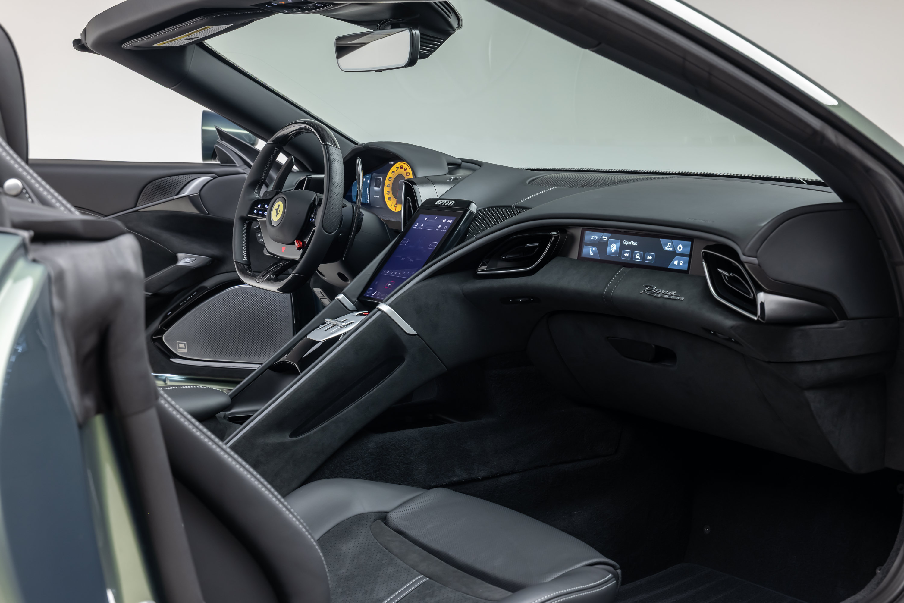 Certified 2026 Ferrari Roma Spider RWD image 51