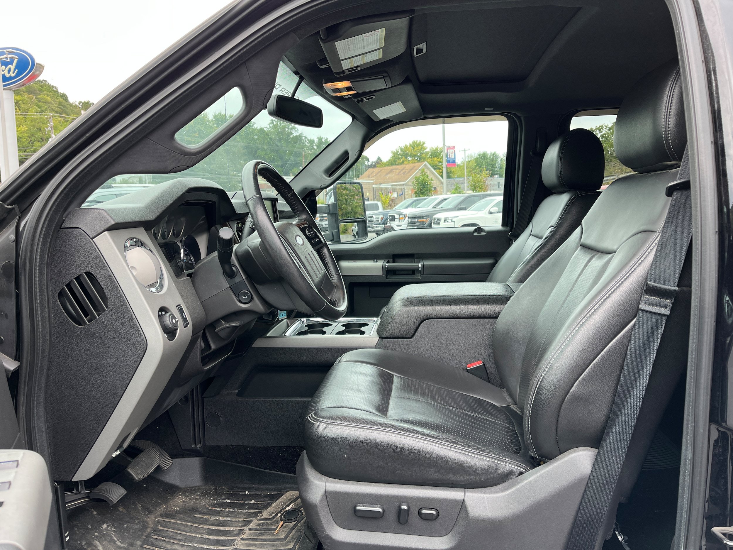 Used 2016 Ford F350 Lariat w/ Lariat Ultimate Package AWD/4WD image 20