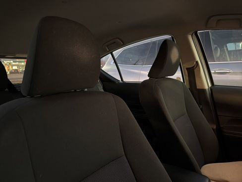 Used 2015 Toyota Prius C Four image 10