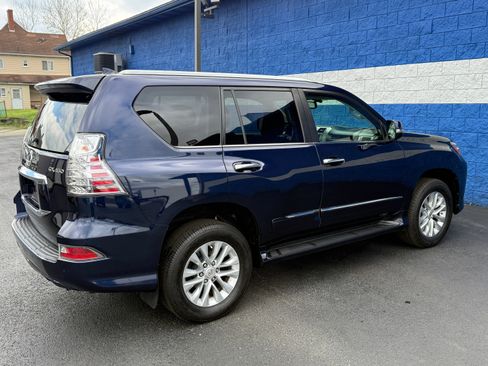 Used 2019 Lexus GX 460 Premium AWD/4WD image 22