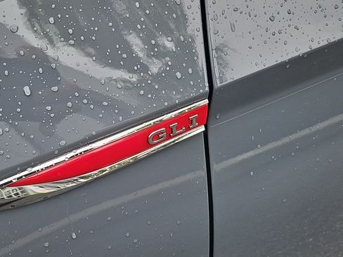 Certified 2023 Volkswagen Jetta GLI Autobahn FWD image 7