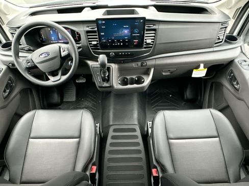 New 2026 Ford Transit 250 148 Medium Roof w/ Load Area Protection Package RWD image 32