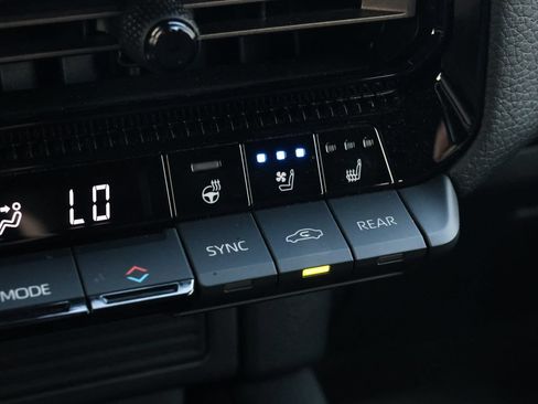 Used 2025 Toyota Land Cruiser w/ Premium Package AWD/4WD image 4