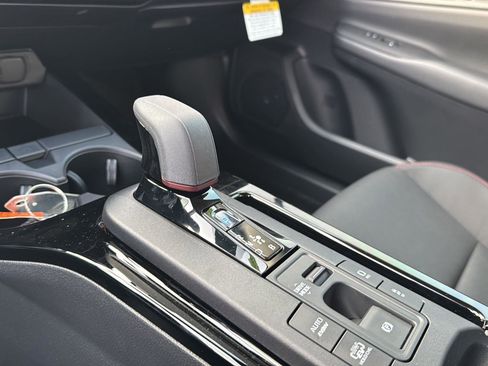 New 2025 Toyota Prius Plug-In Hybrid image 24