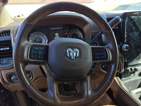 Used 2022 RAM 2500 Limited AWD/4WD image 9