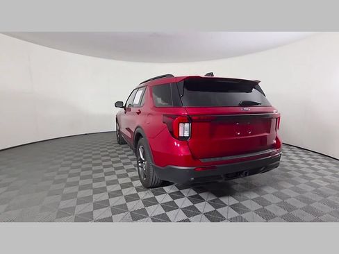 Used 2026 Ford Explorer ST-Line w/ ST-Line Street Pack RWD image 44