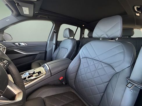 Used 2024 BMW X5 sDrive40i w/ Premium Package image 22