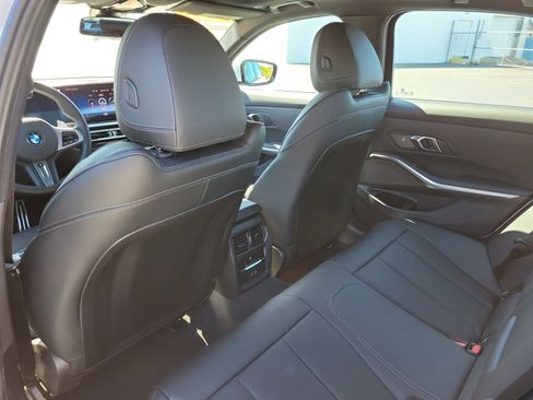 Used 2024 BMW 330i xDrive Sedan image 11