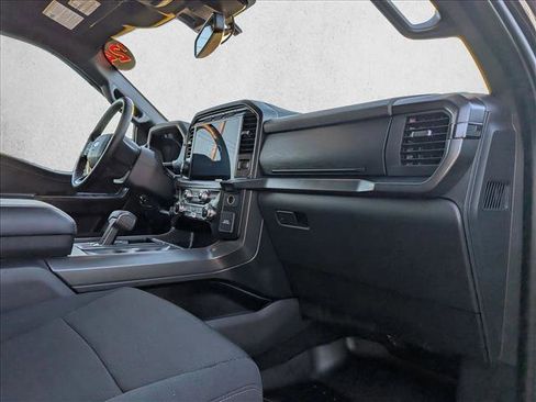 Used 2024 Ford F150 XLT w/ XLT Black Appearance Package image 22
