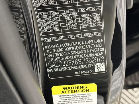 Certified 2025 Land Rover Discovery Sport S image 18